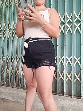 Snapshot of sena_baby chatting on 06-07-26, 12:16 sena baby online show from 06-07-26, 12:16