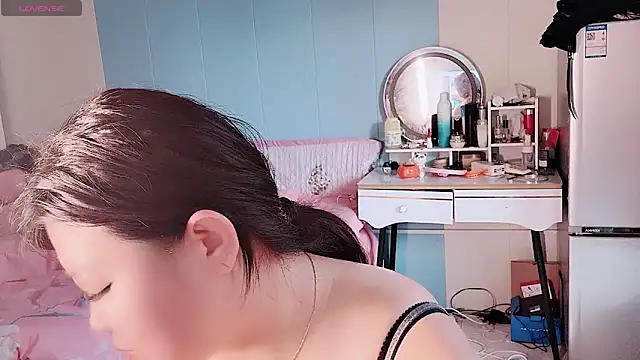 zhenzhen bb online show from 03-30-26, 05:53