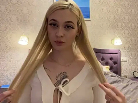 Snapshot of hothome_Lexi chatting on 03-22-26, 09:16 hothome Lexi online show from 03-22-26, 09:16