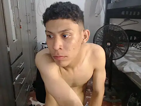 mastercum28 online show from 05-21-26, 04:54