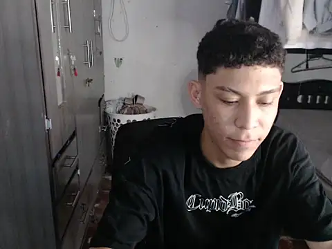 mastercum28 online show from 05-18-26, 02:00