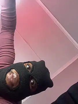 xxxchocolatepussy online show from 06-08-26, 10:27