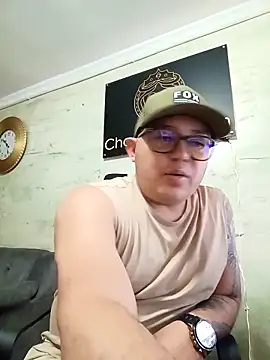 maximo daddy online show from 04-18-26, 03:25