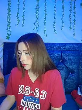 Amber prada online show from 04-20-26, 09:27