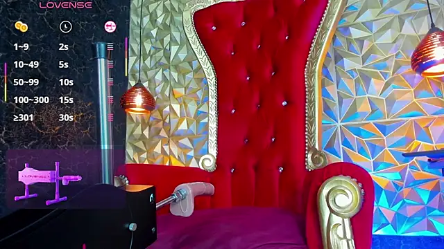Divaluna  online show from 03-28-26, 11:39