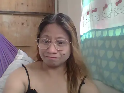 Snapshot of PinayChristine chatting on 07-26-26, 02:51 PinayChristine online show from 07-26-26, 02:51
