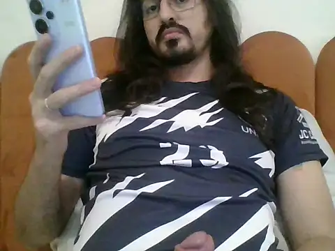 TheNicoReal online show from 05-03-26, 06:11