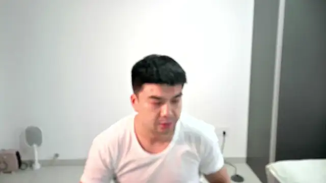 MichaelTheStraight online show from 07-18-26, 09:18