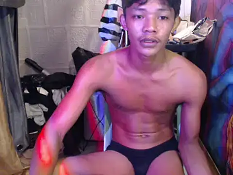 Snapshot of pinoy_lowey18 chatting on 06-03-26, 01:12 pinoy lowey18 online show from 06-03-26, 01:12