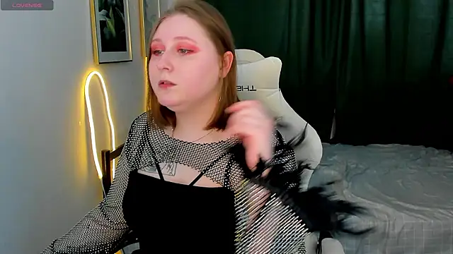 KatieGarsiaa online show from 03-23-26, 10:04