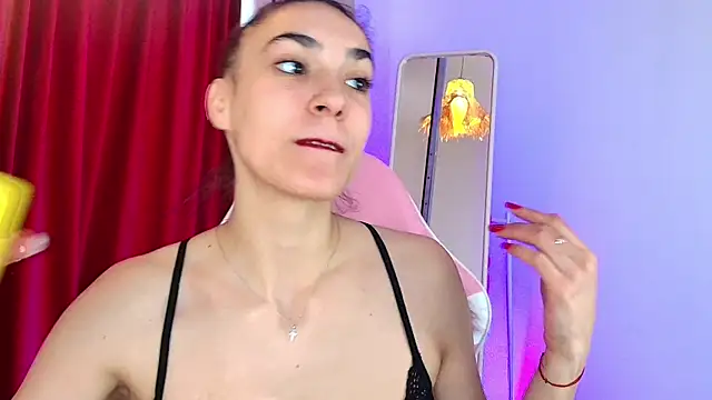 Snapshot of SlimTemptation chatting on 03-26-26, 05:50 SlimTemptation online show from 03-26-26, 05:50