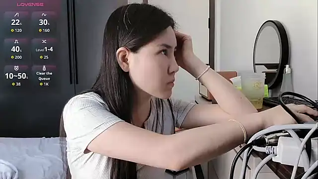 Snapshot of yunsu-68 chatting on 05-13-26, 07:04 yunsu-68 online show from 05-13-26, 07:04