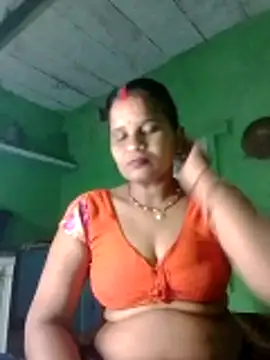 Shivani09900 online show from 06-12-26, 07:33