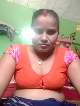 Shivani09900 online show from 05-26-26, 04:10