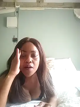 Snapshot of Sweet_Doll2 chatting on 03-25-26, 07:30 Sweet Doll2 online show from 03-25-26, 07:30