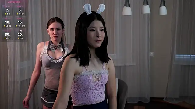 RosanneLaliberty online show from 03-25-26, 03:17