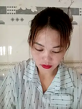 meg 06 online show from 05-05-26, 12:13