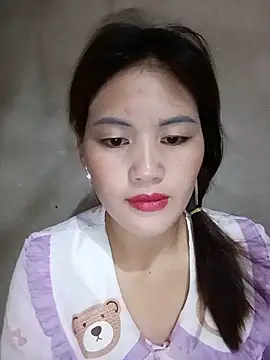 Snapshot of meg_06 chatting on 06-20-26, 01:05 meg 06 online show from 06-20-26, 01:05