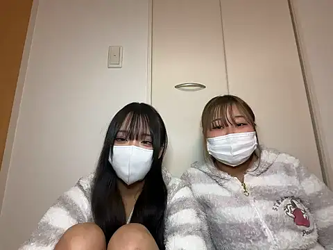 Snapshot of kana1199 chatting on 04-03-26, 12:33 kana1199 online show from 04-03-26, 12:33
