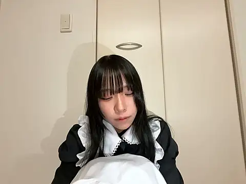 Snapshot of kana1199 chatting on 06-17-26, 11:42 kana1199 online show from 06-17-26, 11:42