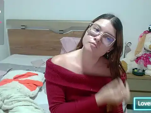 Snapshot of honey-blossom chatting on 05-26-26, 03:59 honey-blossom online show from 05-26-26, 03:59