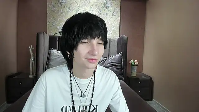 AdonBev online show from 06-14-26, 05:08