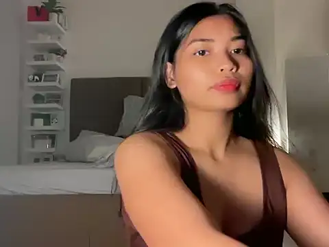 Snapshot of zafarina_18 chatting on 04-19-26, 03:24 zafarina 18 online show from 04-19-26, 03:24