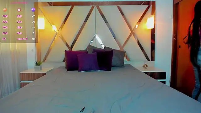 Astra Glow online show from 03-24-26, 01:00