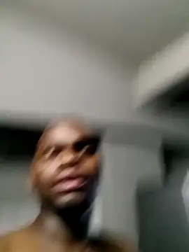 Snapshot of Thembi1960 chatting on 03-23-26, 08:52 Thembi1960 online show from 03-23-26, 08:52