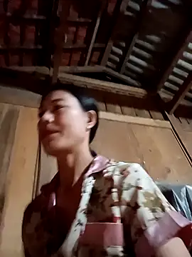 Snapshot of -Numin- chatting on 03-25-26, 01:10 -Numin- online show from 03-25-26, 01:10