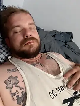 Snapshot of OGpuppetdaddy chatting on 03-25-26, 05:45 OGpuppetdaddy online show from 03-25-26, 05:45