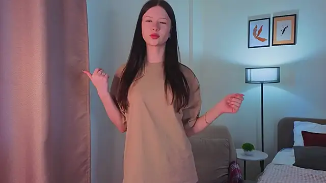 SophiaAltidor online show from 03-30-26, 03:19