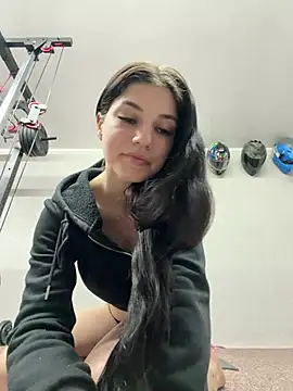 Snapshot of christahot chatting on 04-28-26, 05:06 christahot online show from 04-28-26, 05:06