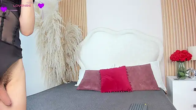 Hanna  mitsury  online show from 04-28-26, 12:20