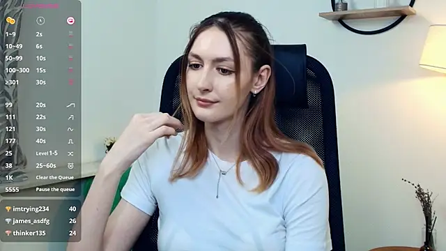 LoraLanett online show from 04-23-26, 12:29