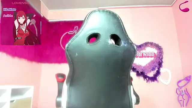 Tiffany Miller  online show from 03-26-26, 12:03