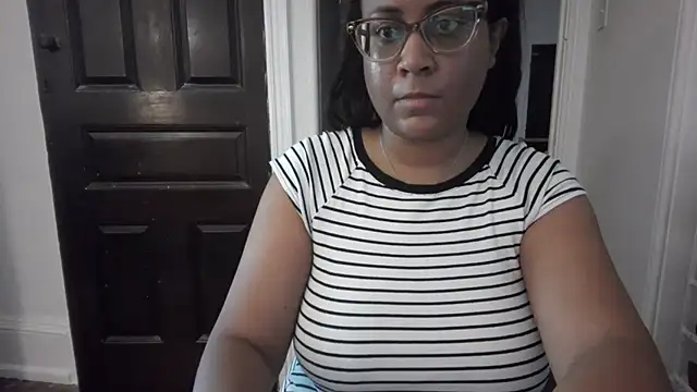 Snapshot of biancadoesit chatting on 05-19-26, 05:09 biancadoesit online show from 05-19-26, 05:09
