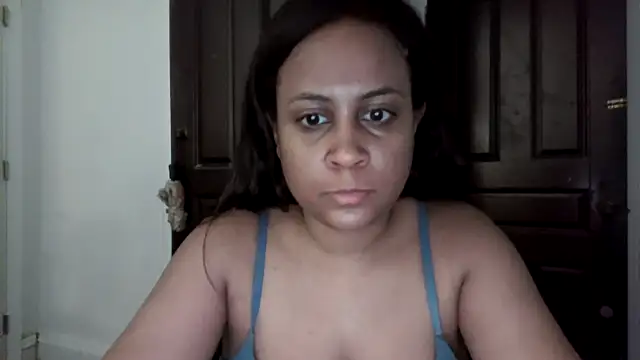 Snapshot of biancadoesit chatting on 04-17-26, 09:50 biancadoesit online show from 04-17-26, 09:50