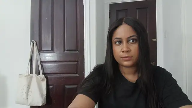 Snapshot of biancadoesit chatting on 05-25-26, 11:58 biancadoesit online show from 05-25-26, 11:58