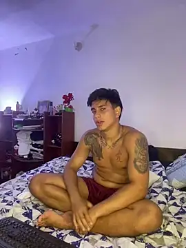 Maximiliano walker online show from 03-28-26, 04:24