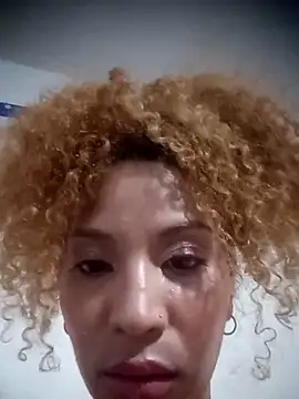 SolashLitzy Curly online show from 06-09-26, 05:19