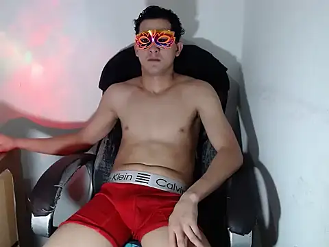 SexyboyHot2000 online show from 05-14-26, 10:07