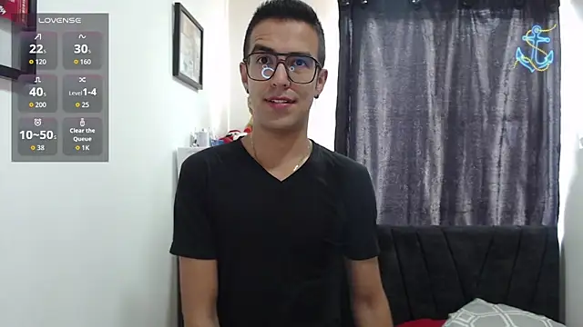 Snapshot of Demian-vall chatting on 03-24-26, 12:38 Demian-vall online show from 03-24-26, 12:38