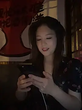 Lola666999 online show from 04-15-26, 01:37