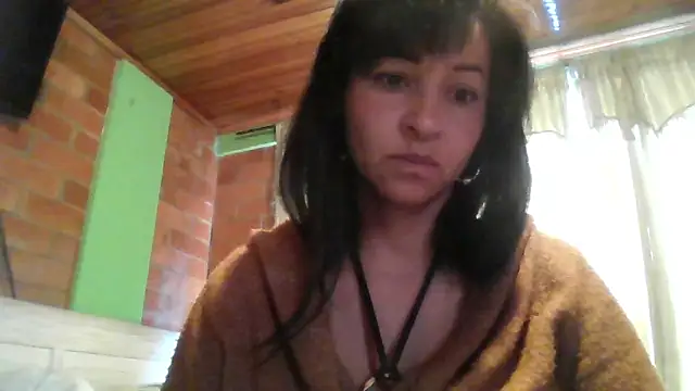 SusanCortez  online show from 04-18-26, 07:40