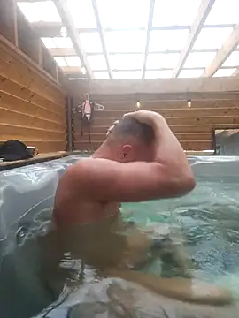 Cutecamboy4you online show from 04-18-26, 11:34