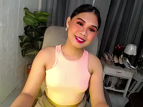 Snapshot of Yourgorgeousmarge chatting on 04-14-26, 01:54 Yourgorgeousmarge online show from 04-14-26, 01:54