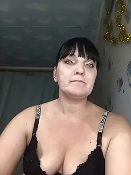 Snapshot of Milashkaqw chatting on 04-25-26, 05:54 Milashkaqw online show from 04-25-26, 05:54