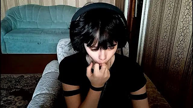 ShaynaLinley online show from 03-27-26, 10:27