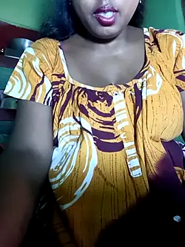 Snapshot of puja560 chatting on 05-14-26, 02:30 puja560 online show from 05-14-26, 02:30